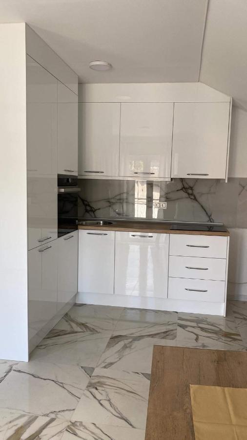 Apartman Zepce Eksteriør bilde